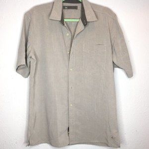 REI men's M short sleeved beige shirt w/ pocket.